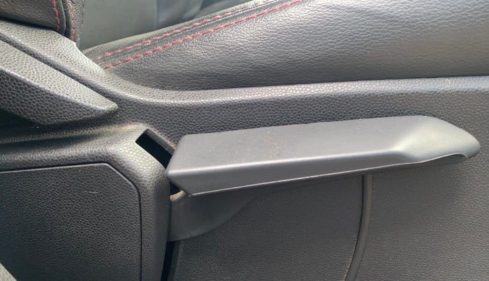 2016 Ford Ecosport TITANIUM+ 1.5L DIESEL, Diesel, Manual, 79,707 km, Driver Side Adjustment Panel