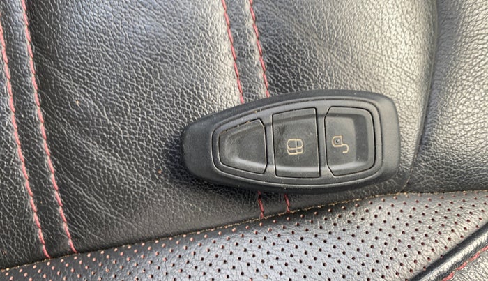 2016 Ford Ecosport TITANIUM+ 1.5L DIESEL, Diesel, Manual, 79,707 km, Key Close Up