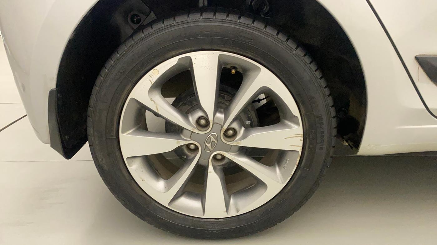 2016 Hyundai Elite i20 ASTA 1.2, Petrol, Manual, 42,597 km, Right Rear Wheel