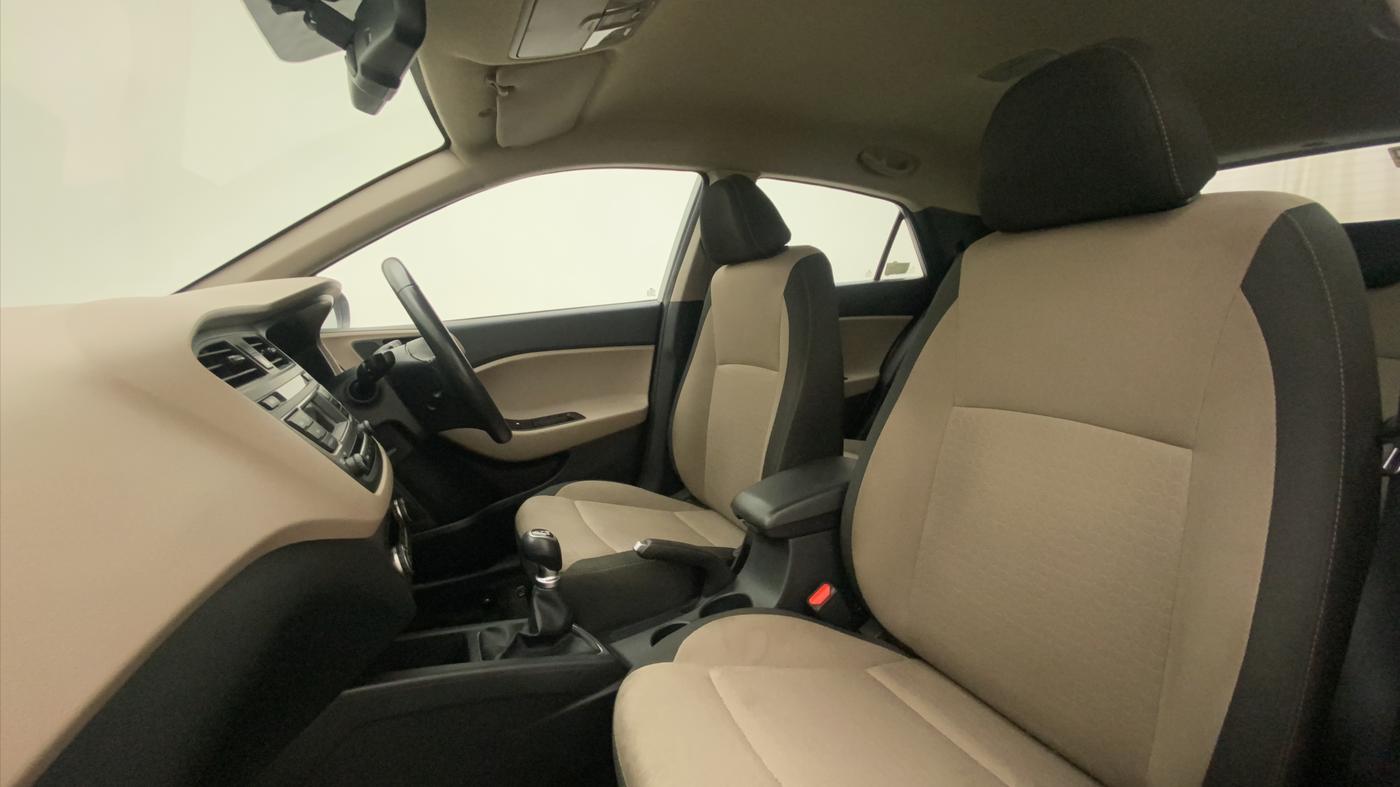 2016 Hyundai Elite i20 ASTA 1.2, Petrol, Manual, 42,597 km, Right Side Front Door Cabin
