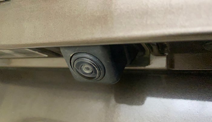 2023 Renault TRIBER RXZ AMT, Petrol, Automatic, 16,654 km, Parking Camera