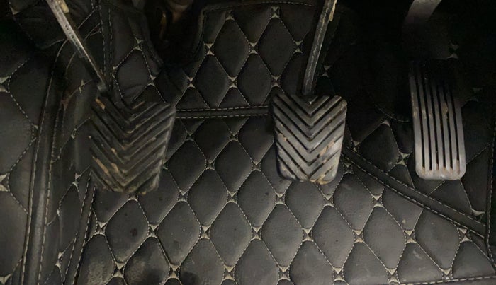 2022 KIA SELTOS HTX PETROL 1.5, Petrol, Manual, 41,832 km, Pedals