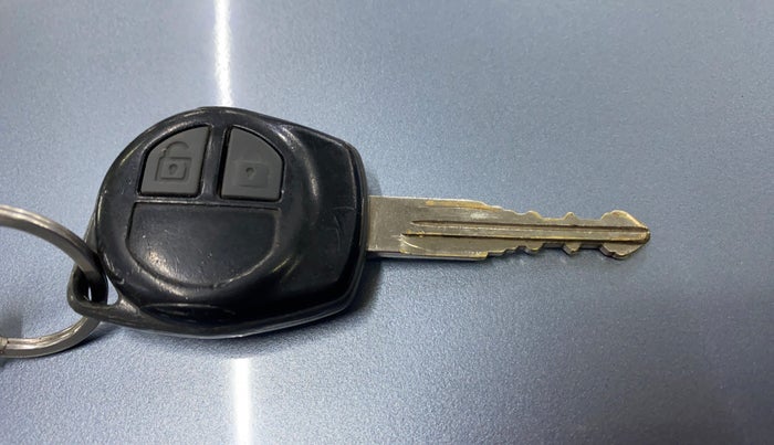 2013 Maruti Swift Dzire VXI, Petrol, Manual, 86,700 km, Key Close Up