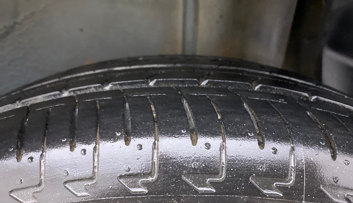 2018 Maruti IGNIS DELTA 1.2, Petrol, Manual, 96,757 km, Left Rear Tyre Tread