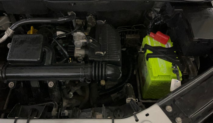 2021 Renault Kiger RXT AMT, Petrol, Automatic, 41,147 km, Engine View - Left