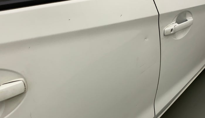 2012 Honda Brio S MT, Petrol, Manual, 62,398 km, Right rear door - Slightly dented