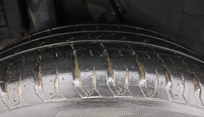 2020 Hyundai Verna SX 1.5 VTVT, Petrol, Manual, 22,156 km, Right Rear Tyre Tread