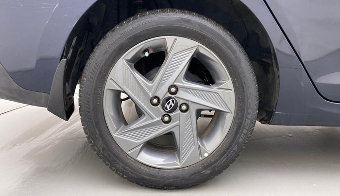 2020 Hyundai Verna SX 1.5 VTVT, Petrol, Manual, 22,156 km, Right Rear Wheel