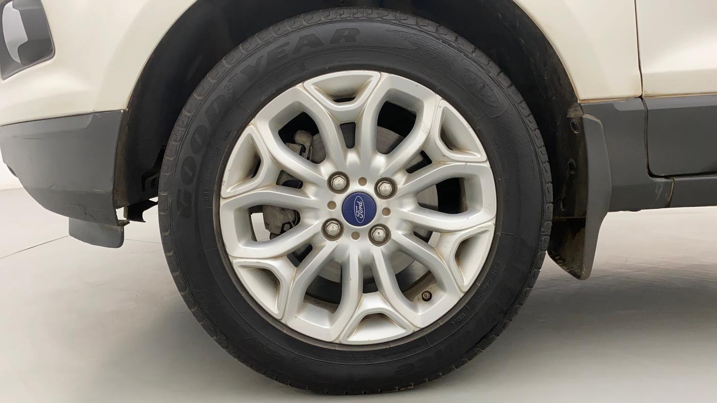 2015 Ford Ecosport TITANIUM 1.5L DIESEL (OPT), Diesel, Manual, 1,31,512 km, Left Front Wheel