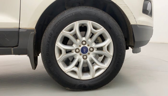 2015 Ford Ecosport TITANIUM 1.5L DIESEL (OPT), Diesel, Manual, 1,31,512 km, Right Front Wheel