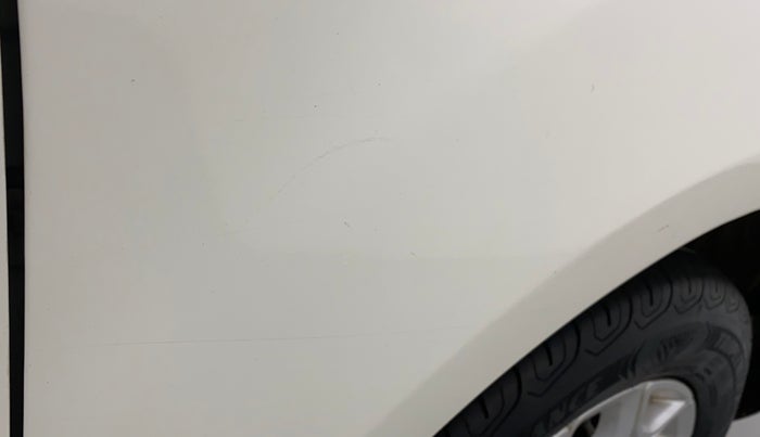 2015 Ford Ecosport TITANIUM 1.5L DIESEL (OPT), Diesel, Manual, 1,31,512 km, Right fender - Minor scratches