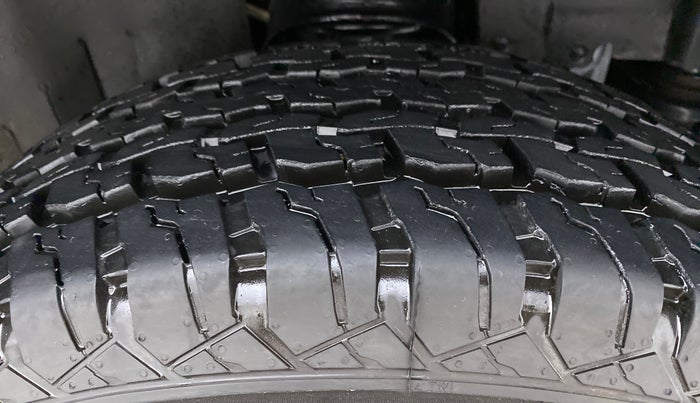 2021 Mahindra Thar LX PETROL AT 4WD, Petrol, Automatic, 4,051 km, Right Front Tyre Tread