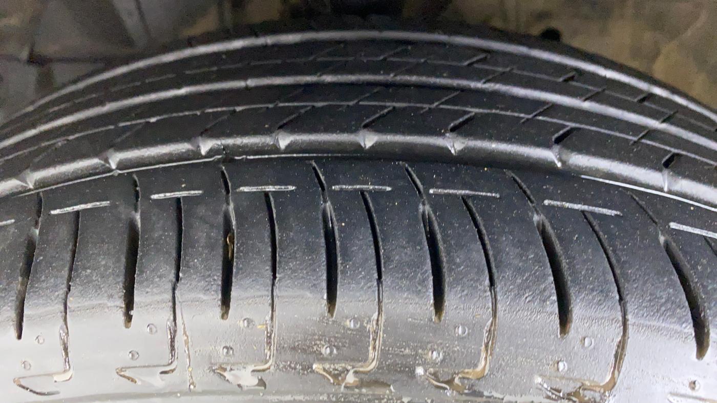2017 Honda City ZX CVT, Petrol, Automatic, 33,218 km, Left Front Tyre Tread