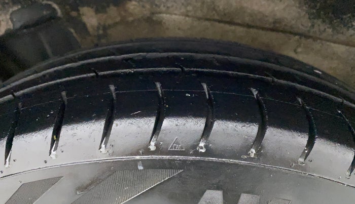 2012 Maruti Wagon R 1.0 LXI, CNG, Manual, 92,437 km, Right Rear Tyre Tread