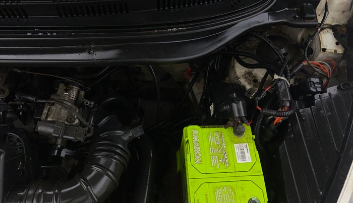 2013 Hyundai Eon ERA +, Petrol, Manual, 72,522 km, Engine View - Left