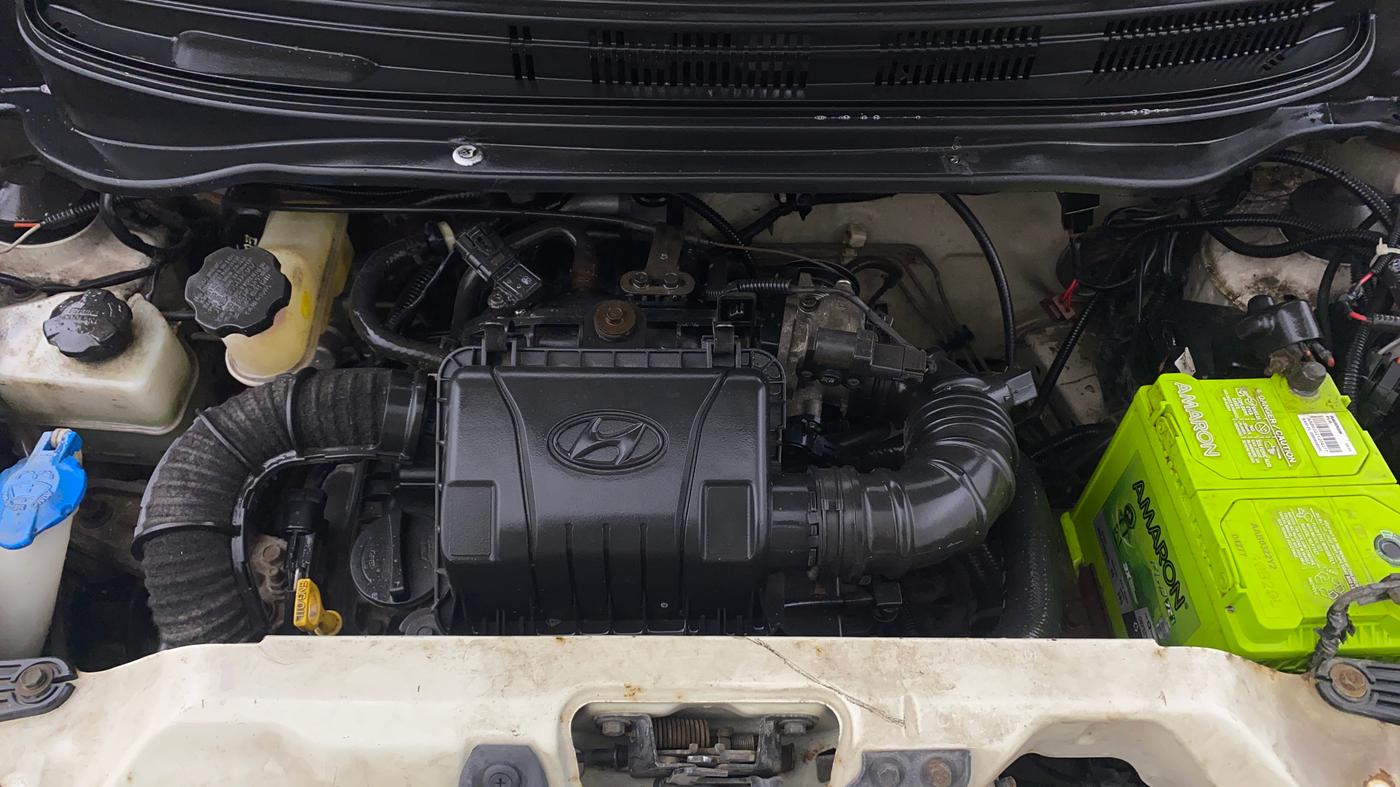 2013 Hyundai Eon ERA +, Petrol, Manual, 72,522 km, Engine View