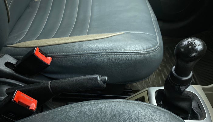 2015 Maruti Alto K10 VXI P, Petrol, Manual, 45,711 km, Gear Lever