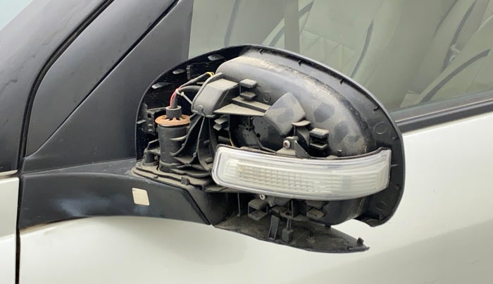 2012 Maruti Swift Dzire VXI, CNG, Manual, 96,868 km, Left rear-view mirror - Mirror motor not working