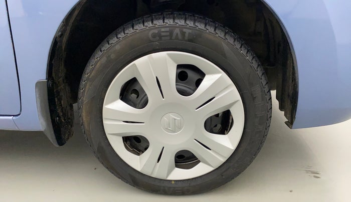 2015 Maruti Wagon R 1.0 VXI, Petrol, Manual, 40,296 km, Right Front Wheel