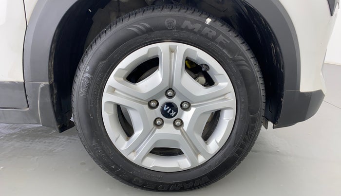 2020 KIA SONET HTK G1.2 MT, Petrol, Manual, 15,658 km, Right Front Wheel