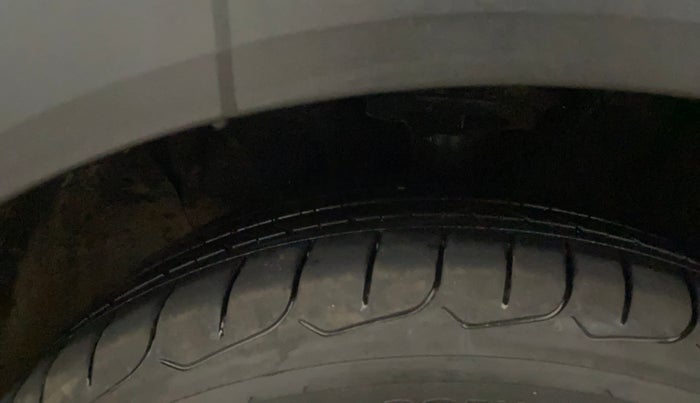 2016 Hyundai Creta S 1.6 PETROL, Petrol, Manual, 54,193 km, Left Front Tyre Tread