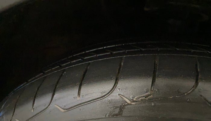 2016 Hyundai Creta S 1.6 PETROL, Petrol, Manual, 54,193 km, Right Front Tyre Tread