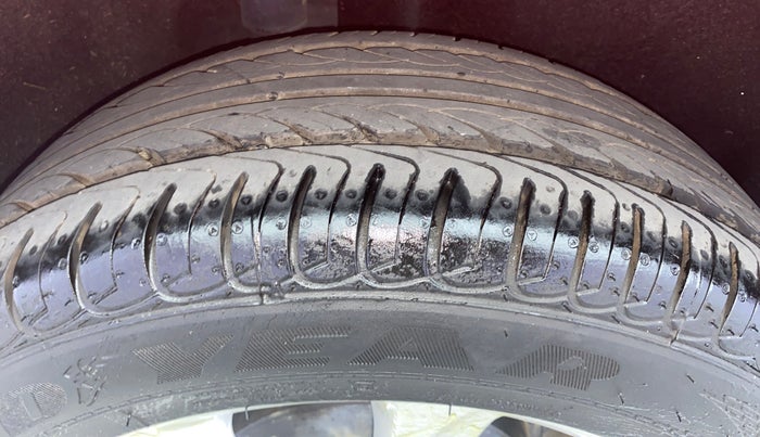 2018 Ford Ecosport TITANIUM 1.5L PETROL, Petrol, Manual, 40,907 km, Right Rear Tyre Tread