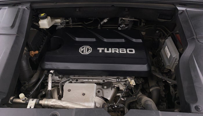 2023 MG HECTOR PLUS SAVVY PRO 1.5 TURBO CVT 6 STR, Petrol, Automatic, 36,596 km, Engine View