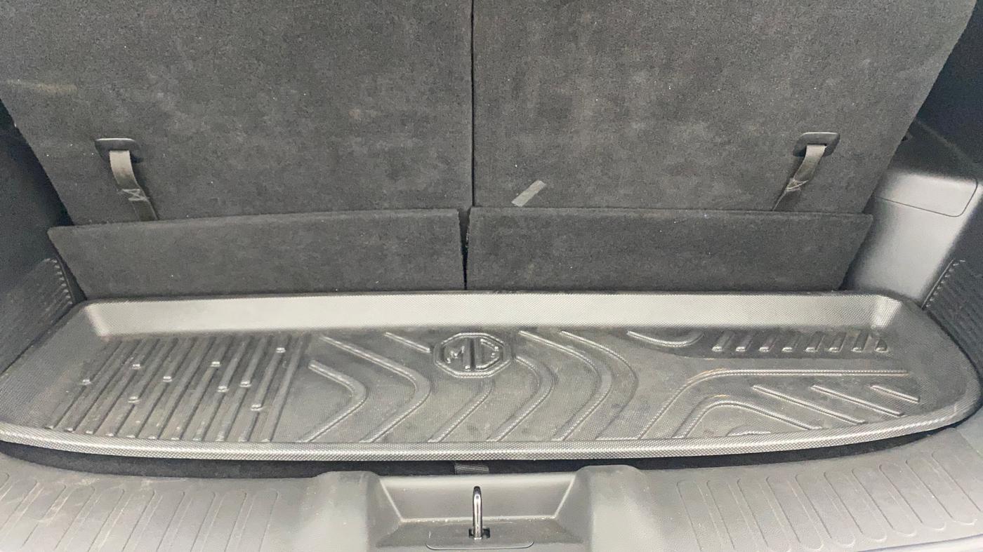 2023 MG HECTOR PLUS SAVVY PRO 1.5 TURBO CVT 6 STR, Petrol, Automatic, 36,596 km, Boot Inside