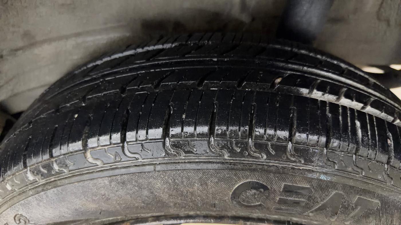 2019 Maruti New Wagon-R ZXI 1.2 AMT, Petrol, Automatic, 77,769 km, Left Rear Tyre Tread