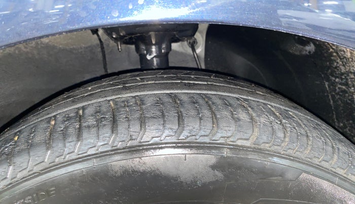 2021 Hyundai NEW I20 ASTA (O) 1.2 MT, Petrol, Manual, 21,448 km, Right Front Tyre Tread