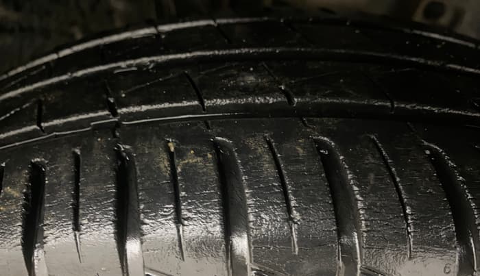 2021 Renault Kwid CLIMBER 1.0 (O), Petrol, Manual, 35,523 km, Right Front Tyre Tread