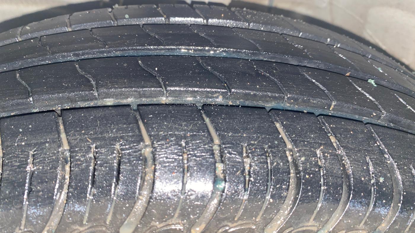 2023 Maruti S PRESSO VXI+, Petrol, Manual, 15,925 km, Left Front Tyre Tread