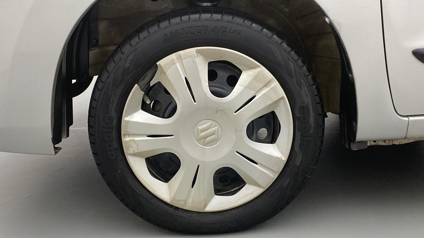 2015 Maruti Wagon R 1.0 VXI, Petrol, Manual, 52,756 km, Right Front Wheel