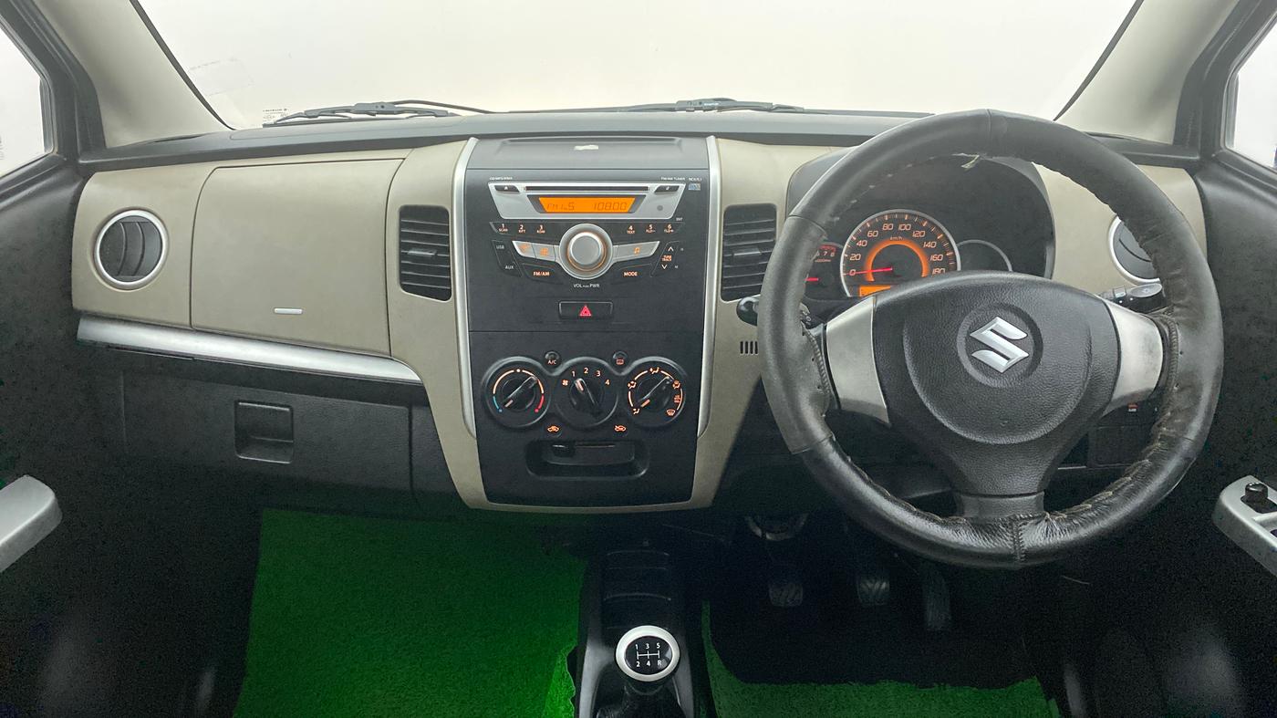 2015 Maruti Wagon R 1.0 VXI, Petrol, Manual, 52,756 km, Dashboard
