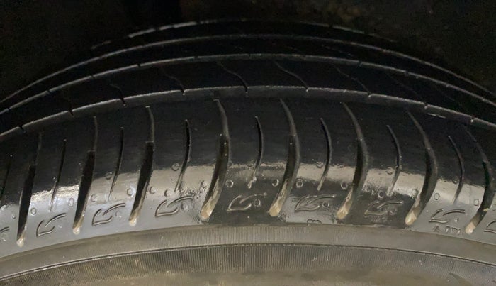 2019 Ford Ecosport TITANIUM 1.5L PETROL, Petrol, Manual, 65,360 km, Right Rear Tyre Tread