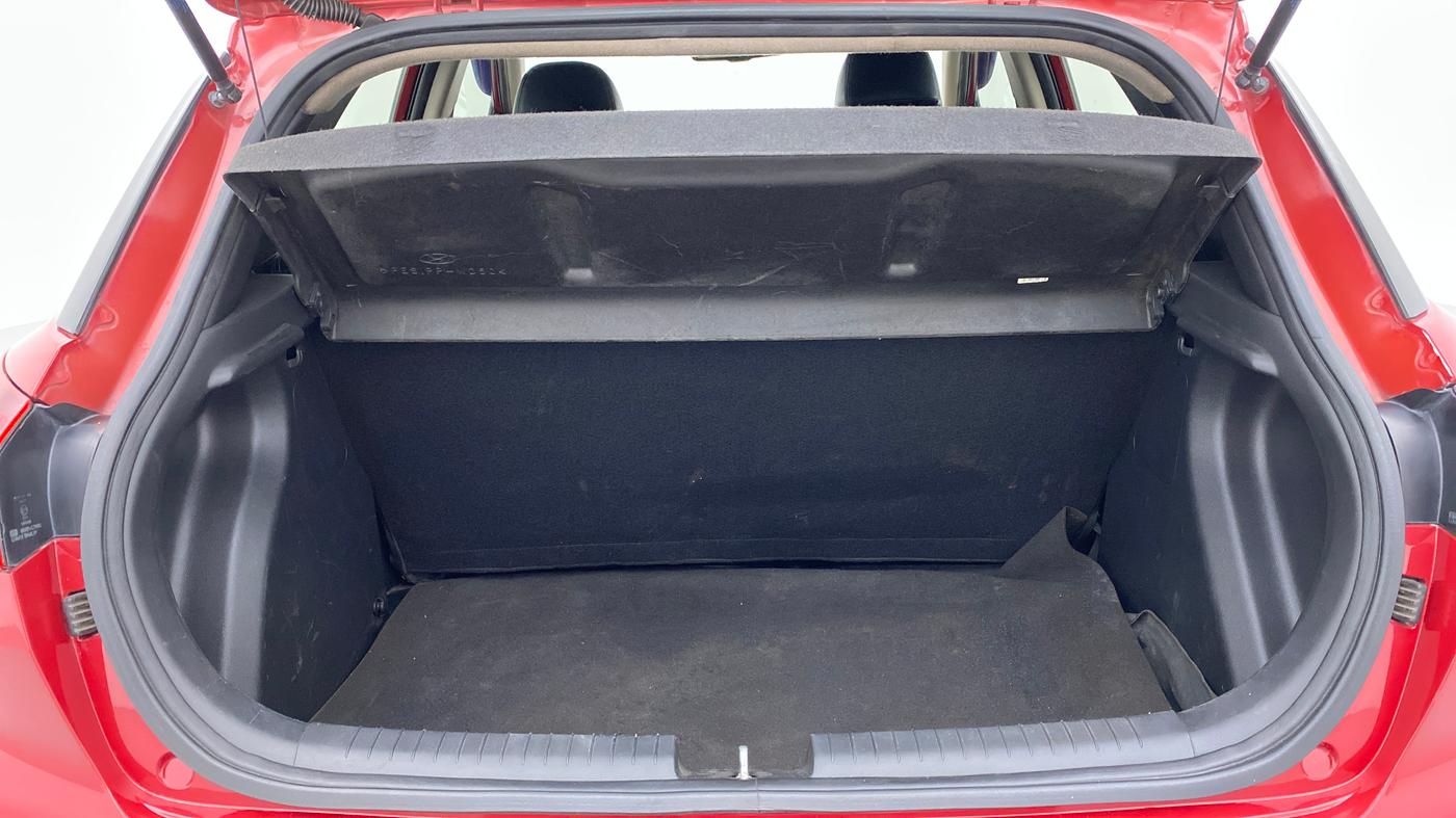 2016 Hyundai Elite i20 SPORTZ 1.2, Petrol, Manual, 33,003 km, Boot Inside