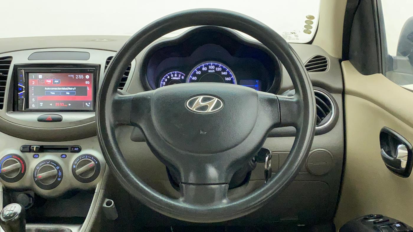2010 Hyundai i10 MAGNA 1.2, Petrol, Manual, 28,803 km, Steering Wheel Close Up