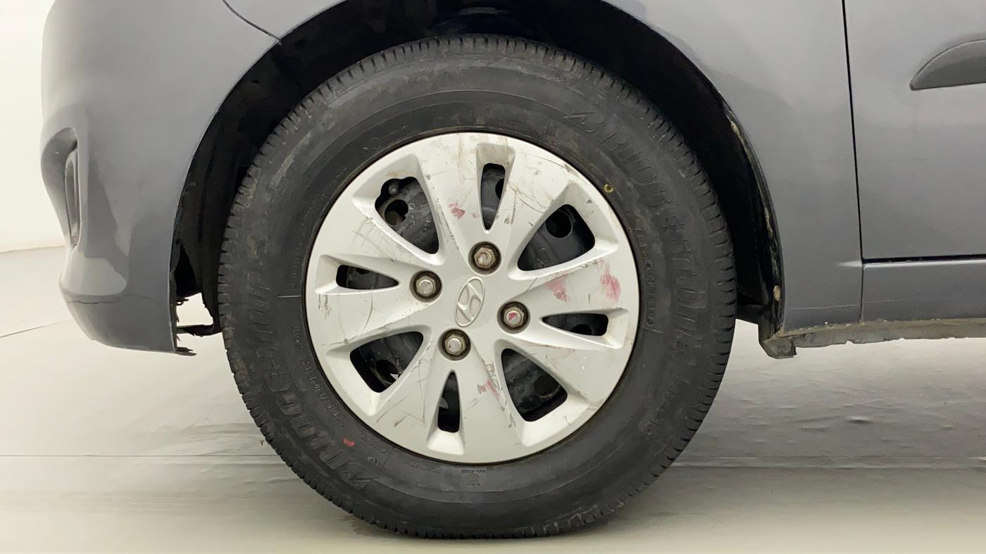 2010 Hyundai i10 MAGNA 1.2, Petrol, Manual, 28,803 km, Left Front Wheel