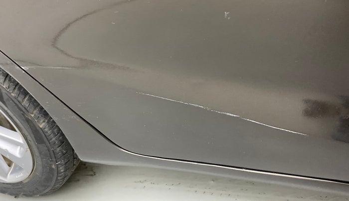 2018 Honda Jazz 1.2L I-VTEC V CVT, Petrol, Automatic, 61,710 km, Right rear door - Minor scratches
