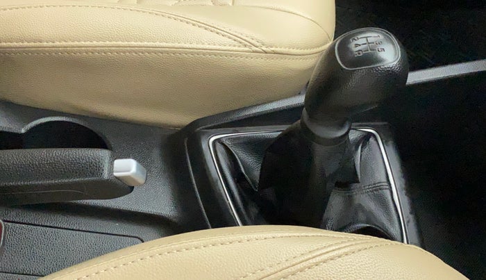 2019 Hyundai Elite i20 SPORTZ PLUS 1.2, Petrol, Manual, 26,284 km, Gear Lever