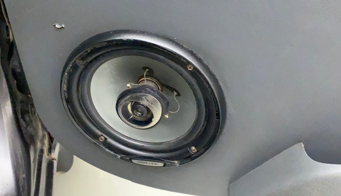 2013 Maruti Alto 800 LXI, Petrol, Manual, 56,674 km, Infotainment system - Speaker cover missing