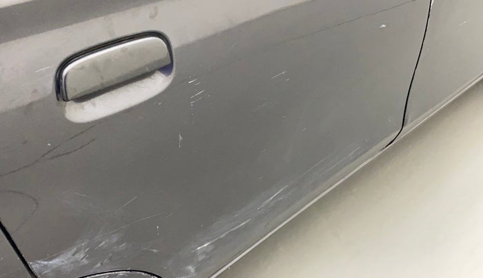 2017 Maruti Alto 800 LXI CNG, CNG, Manual, 68,031 km, Right rear door - Minor scratches