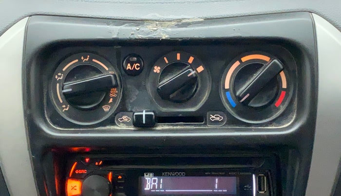2017 Maruti Alto 800 LXI CNG, CNG, Manual, 68,031 km, AC Unit - Directional switch has minor damage