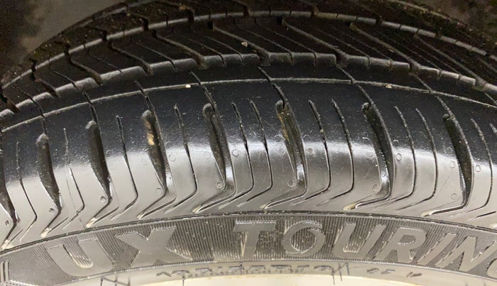 2017 Hyundai Elite i20 ASTA 1.2 DUAL TONE, Petrol, Manual, 94,608 km, Left Front Tyre Tread