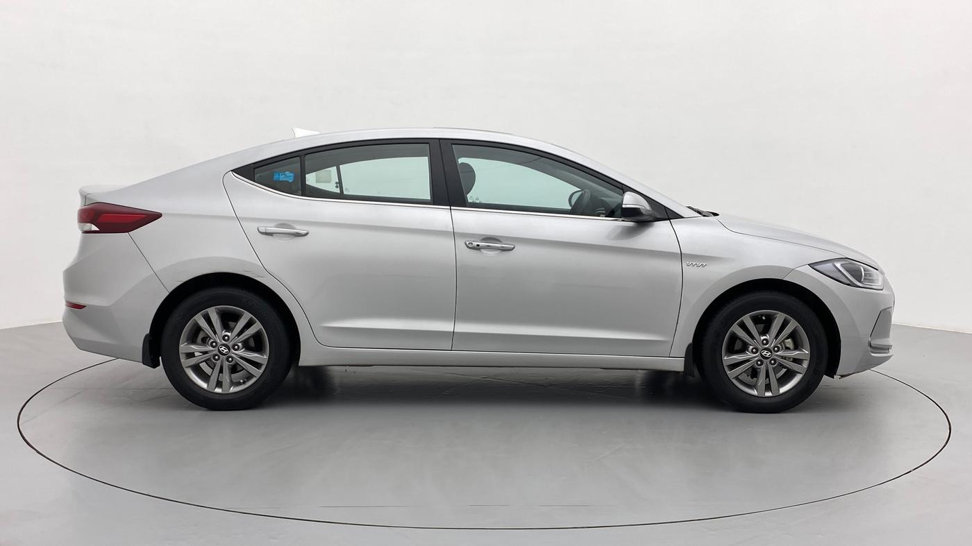 2018 Hyundai New Elantra 2.0 SX(O) AT PETROL, Petrol, Automatic, 44,123 km, Right Side View