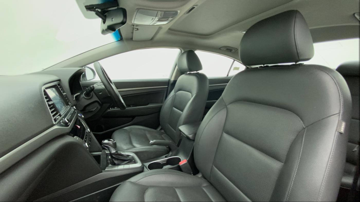 2018 Hyundai New Elantra 2.0 SX(O) AT PETROL, Petrol, Automatic, 44,123 km, Right Side Front Door Cabin