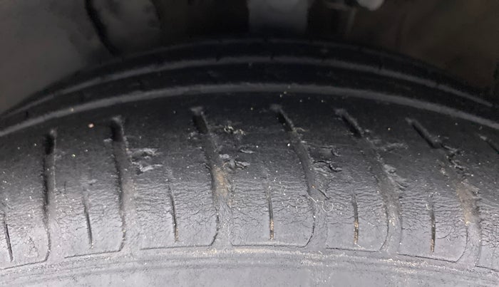 2018 Hyundai New Elantra 2.0 SX(O) AT PETROL, Petrol, Automatic, 44,123 km, Left Front Tyre Tread