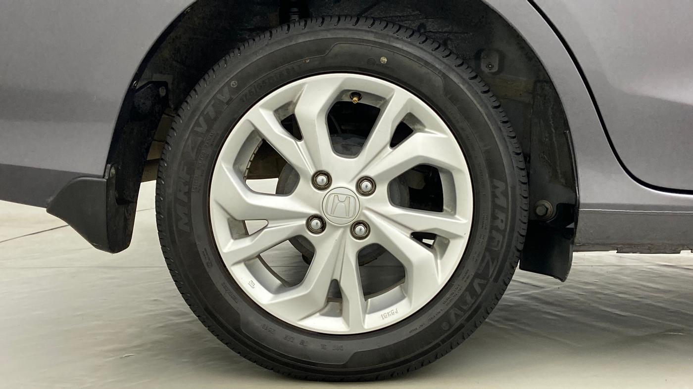 2018 Honda Amaze 1.2 V CVT I VTEC, Petrol, Automatic, 12,503 km, Right Rear Wheel