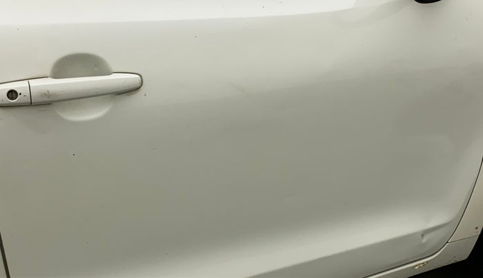 2019 Maruti Baleno DELTA PETROL 1.2, Petrol, Manual, 50,252 km, Driver-side door - Slightly dented